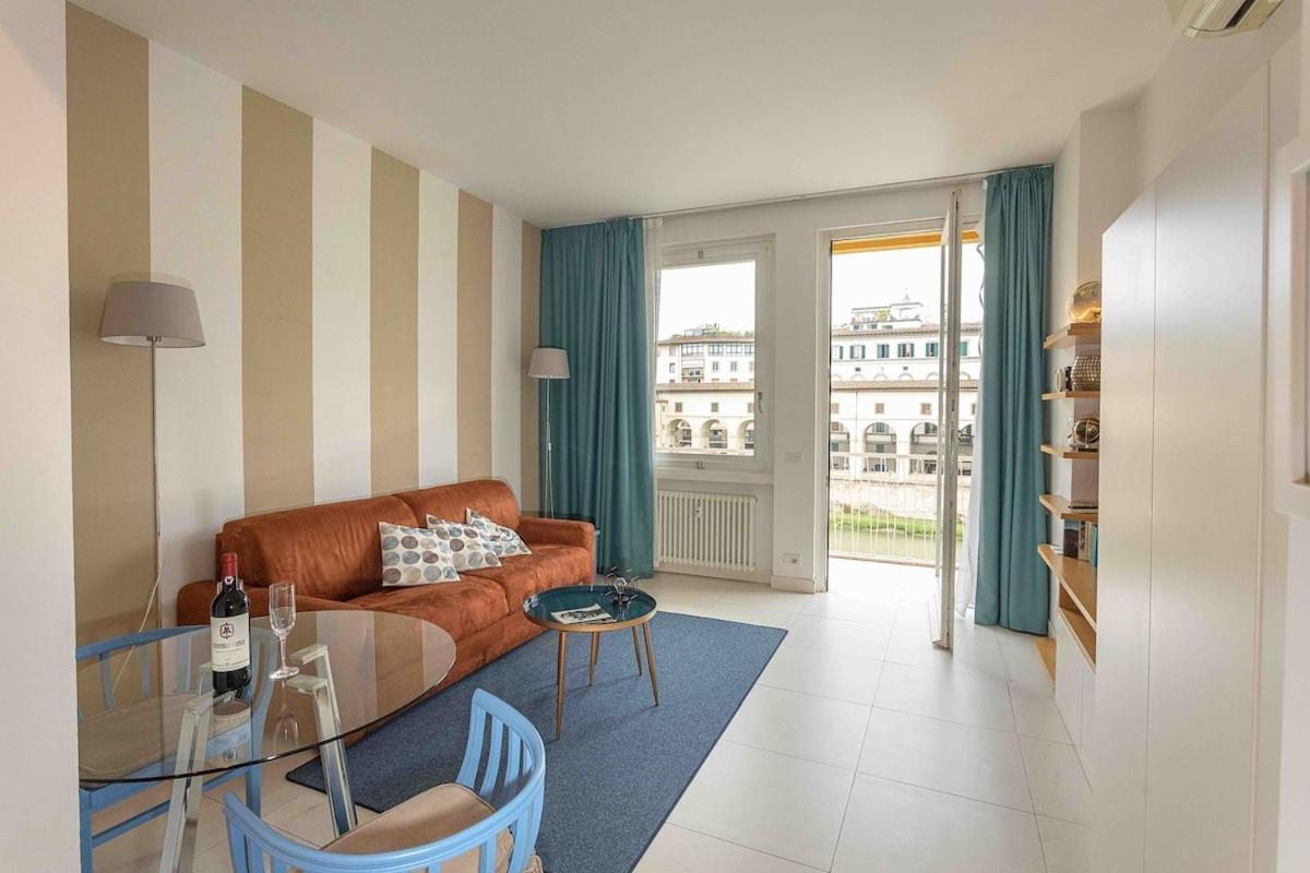 Apartment Ponte Vecchio View Open Space